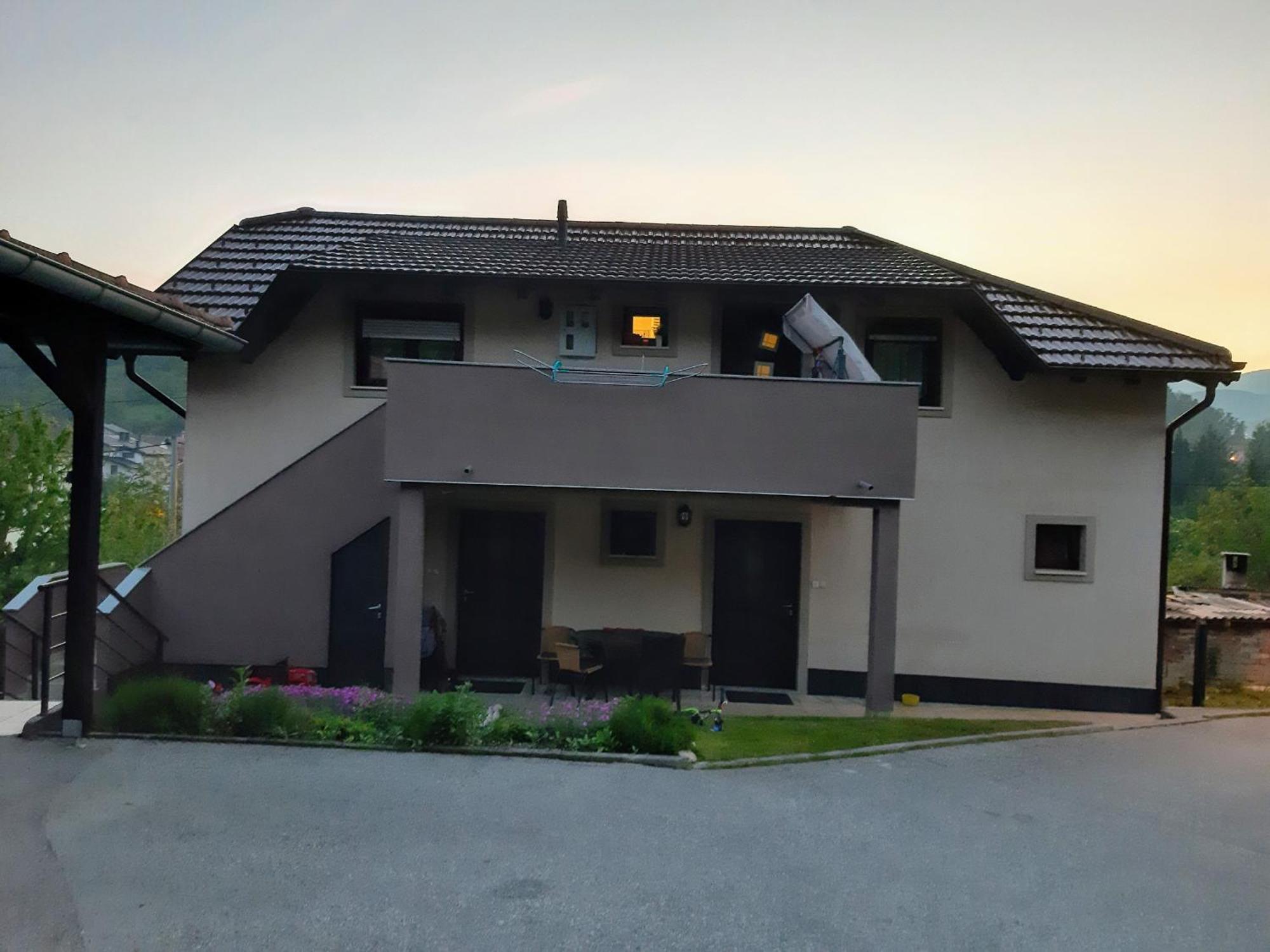 Apartman Folka Free Parking ザグレブ エクステリア 写真